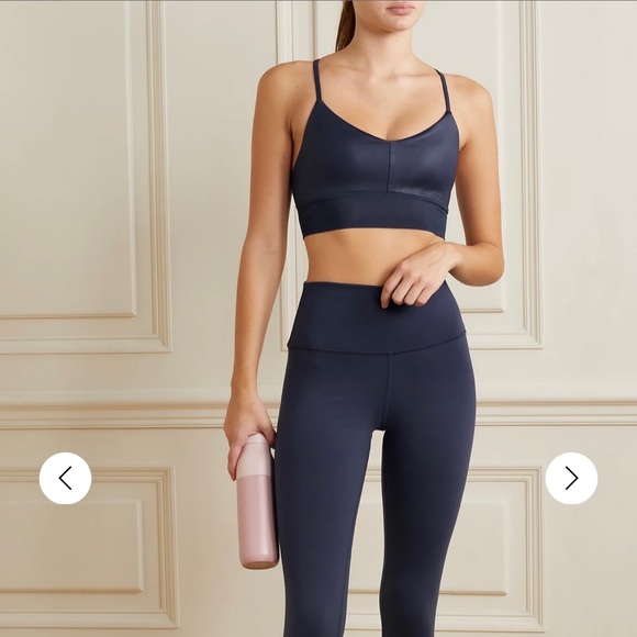 ALO Yoga Lavish Sports Bra - Picture 2 of 6